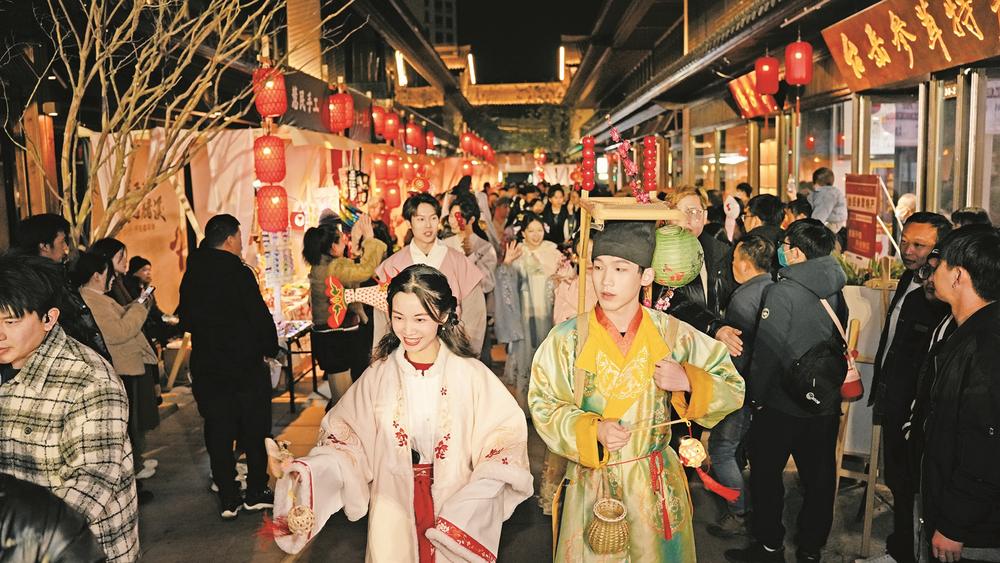 一半溪水一半畫 描繪天臺(tái)版清明上河圖 ——浙江天臺(tái)赭溪老街煥新開(kāi)街