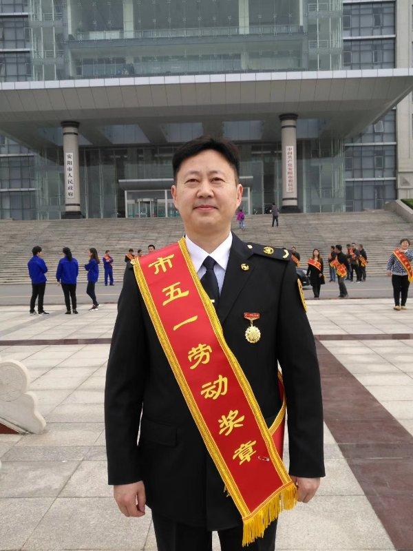 第五屆道德教育新聞人物 唐宏峰 