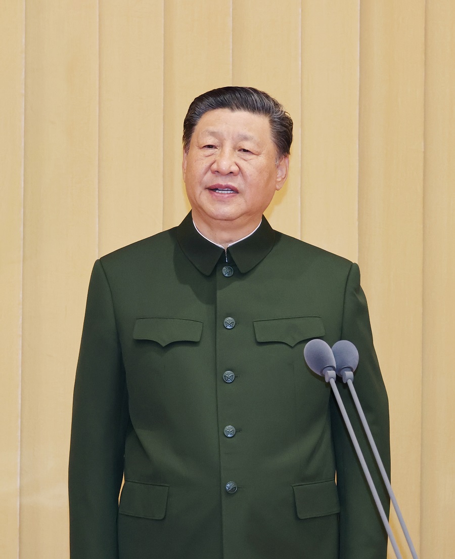 中國(guó)人民解放軍信息支援部隊(duì)成立大會(huì)在京舉行 習(xí)近平向信息支援部隊(duì)授予軍旗并致訓(xùn)詞