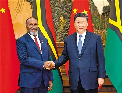 習(xí)近平會(huì)見瓦努阿圖總理薩爾維